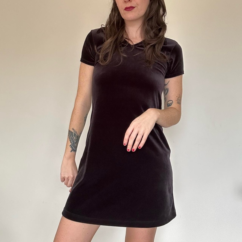 Vintage Express Tricot mini velvet dress. Size XS